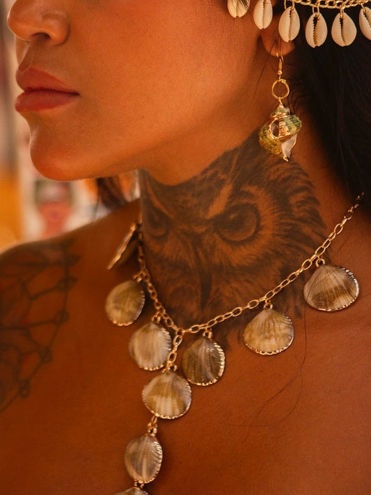 Colar conchas luxo