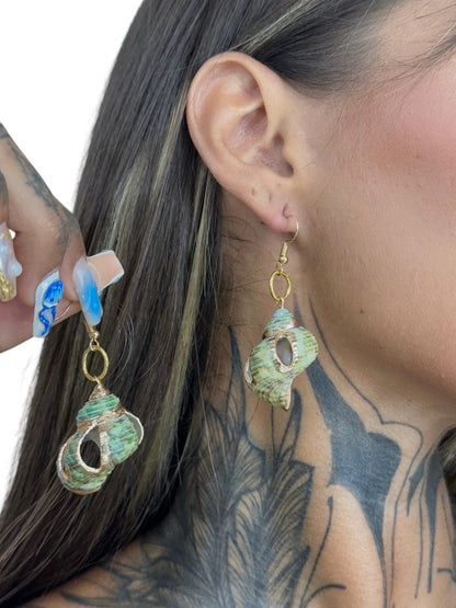 Par de brincos caracol musgo