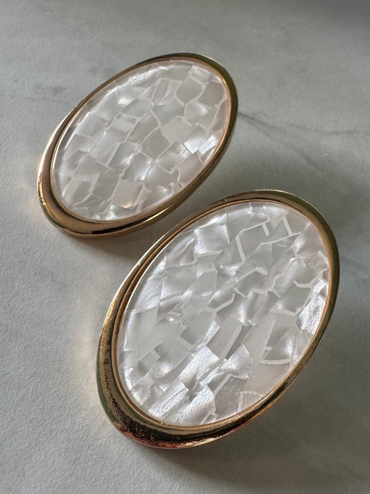 Par maxi brincos Ouro Perolado