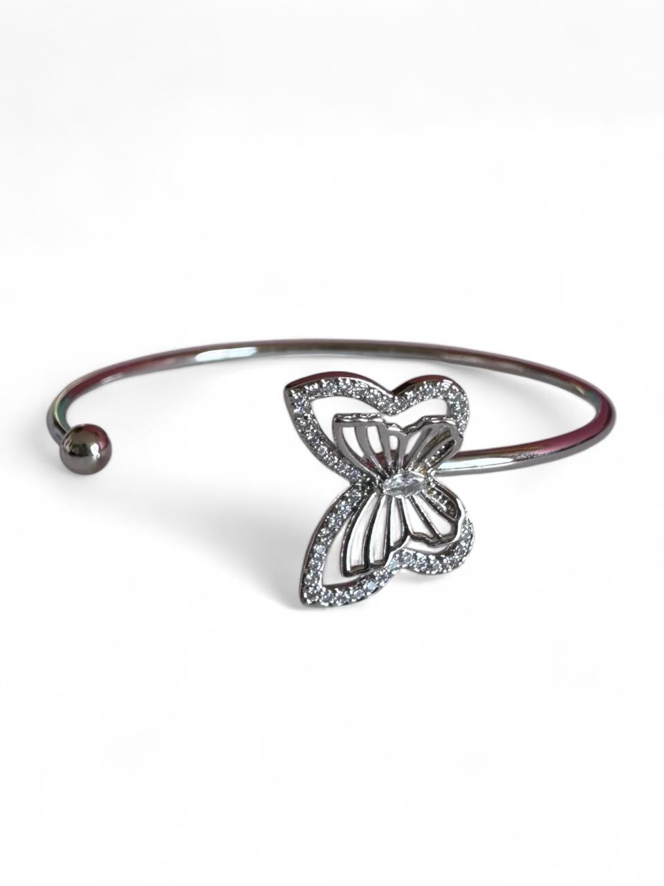 Pulseiras Mile - diversos pingentes colecionáveis