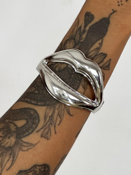 Pulseira bracelete Mouth