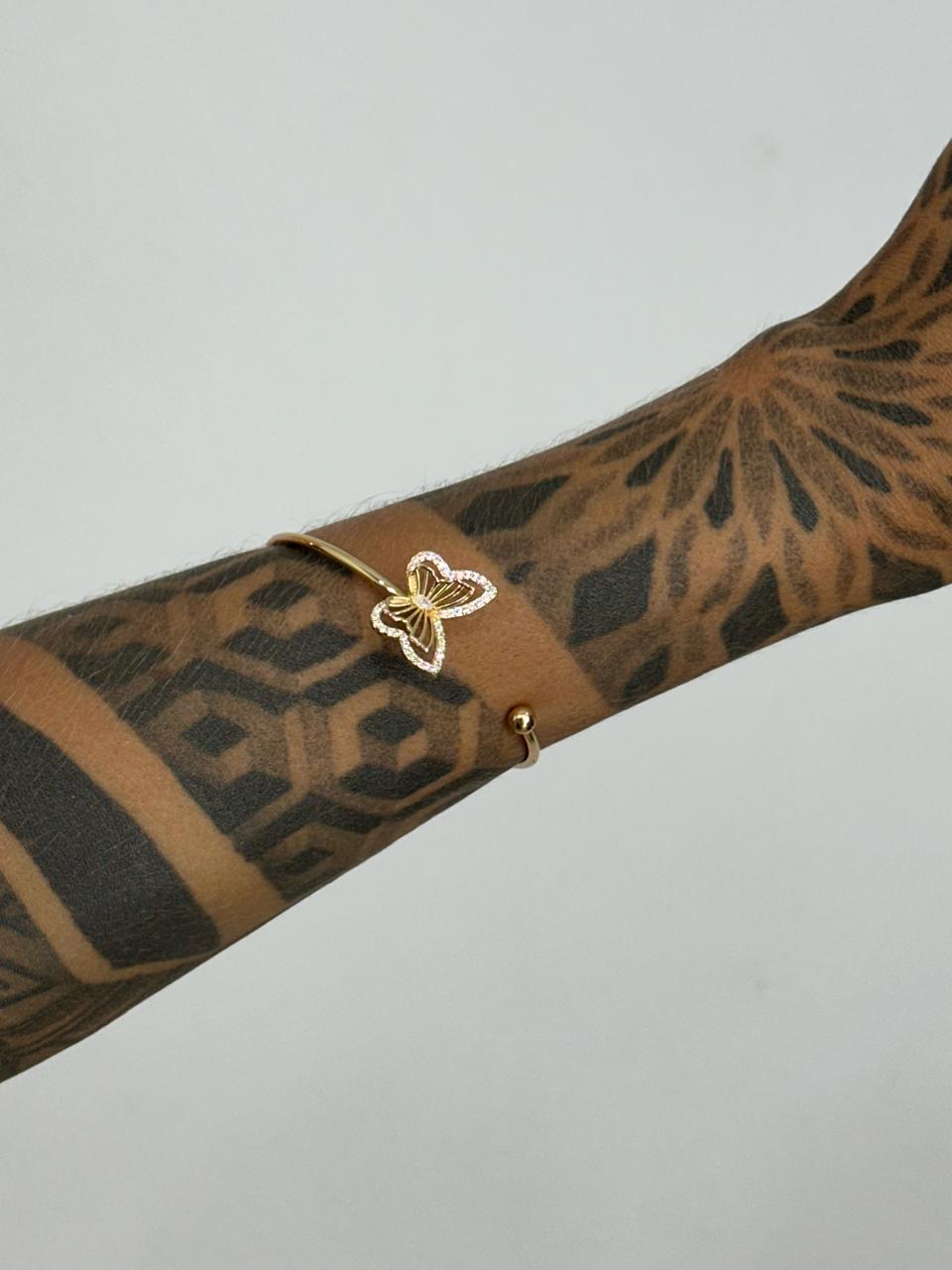 Pulseiras Mile - diversos pingentes colecionáveis