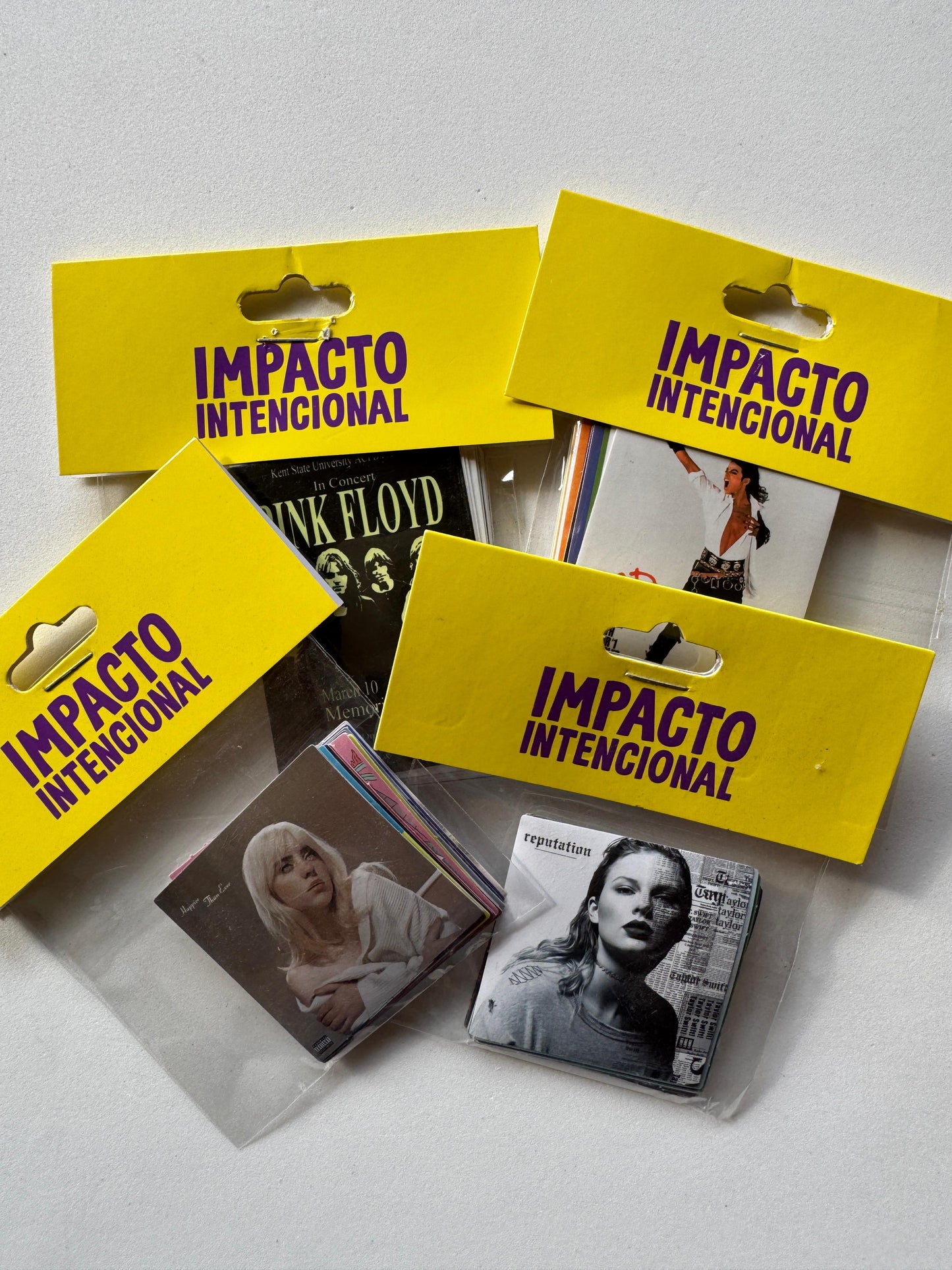 Pac de adesivos - Marcas diversas (25 unidades)